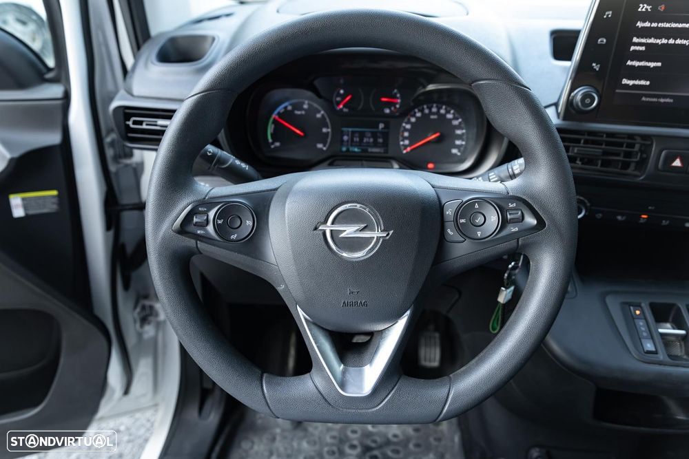 Opel Combo EV 50 kwh 300 kms - 21