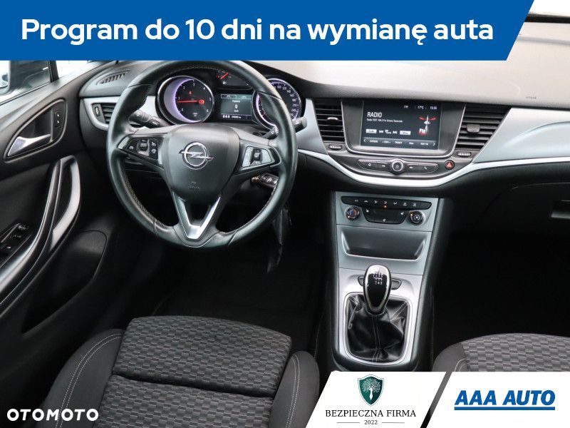Opel Astra - 9