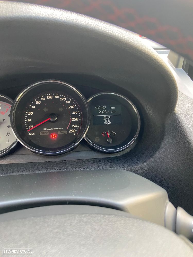 Renault Mégane Coupe - 8