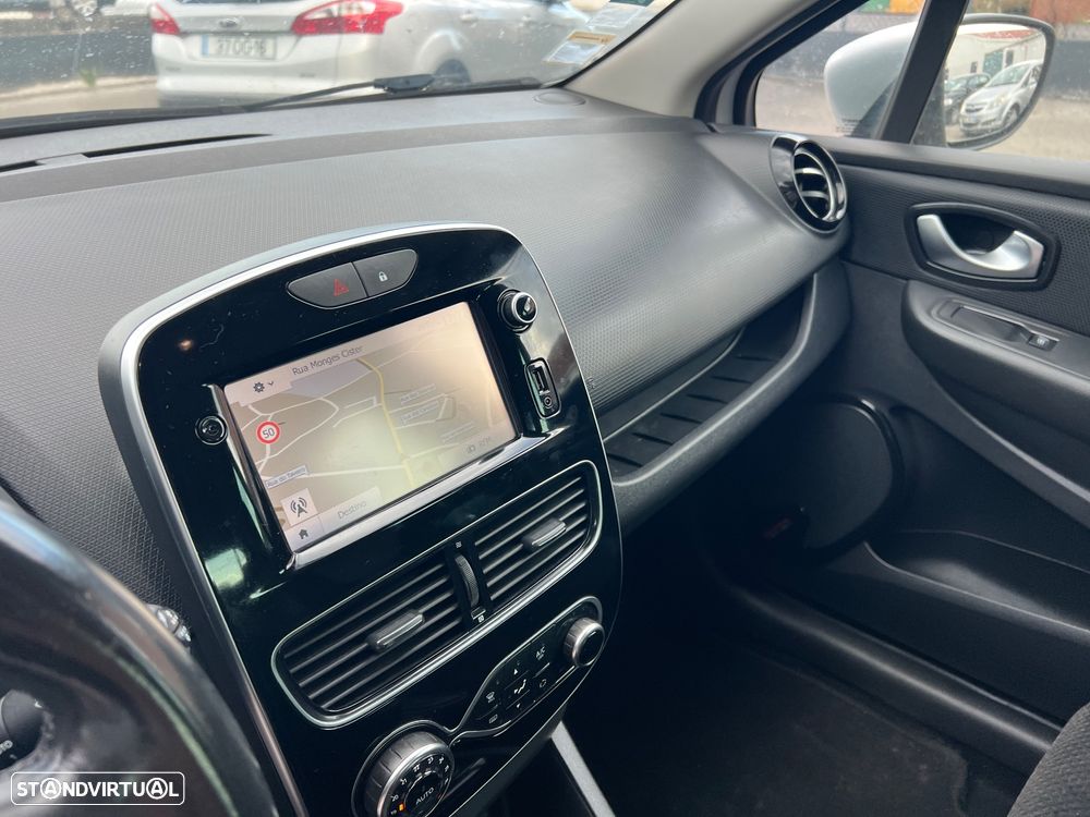 Renault Clio 0.9 TCE Luxe - 11