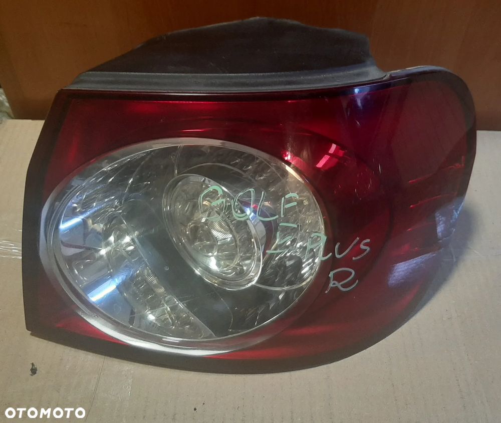Lampa tył prawa GOLF 5 plus - 1