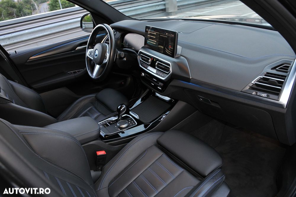BMW X3 xDrive30e AT PHEV - 11