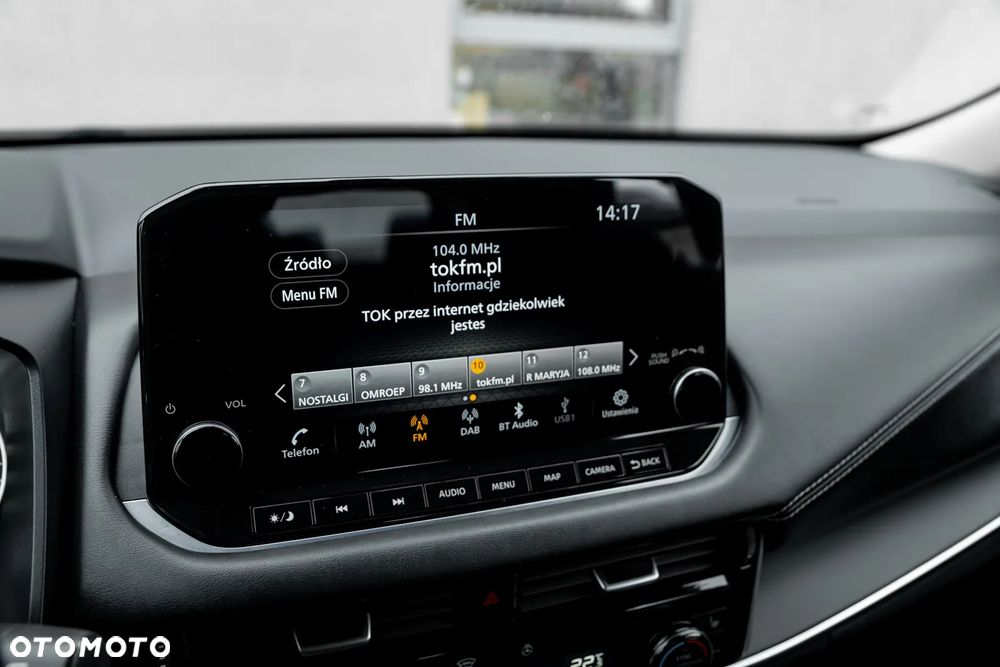 Nissan Qashqai 1.3 DIG-T N-Connecta - 18