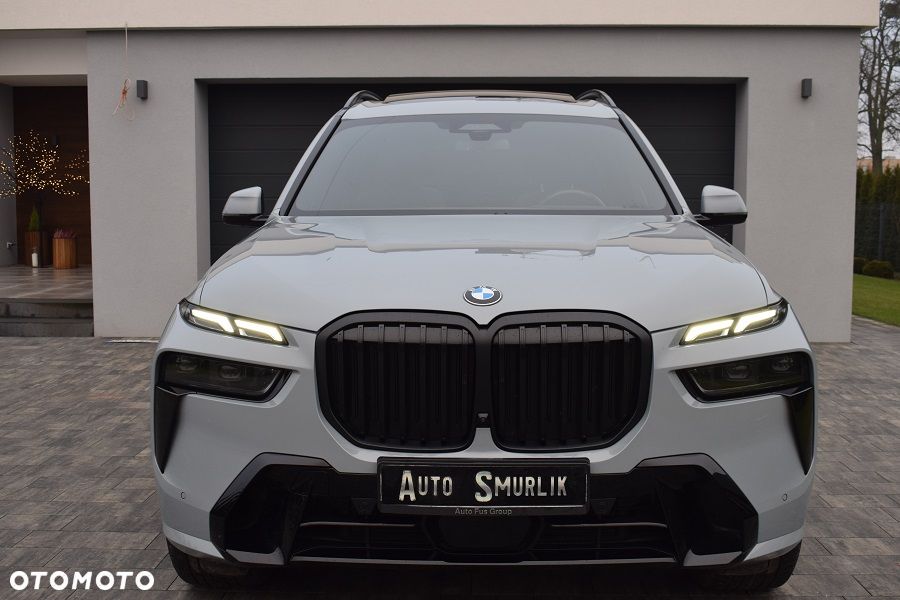 BMW X7 xDrive40d mHEV Individual Edition sport - 36