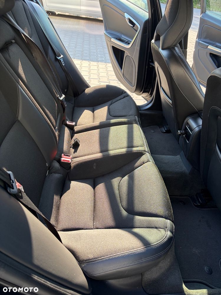 Volvo S60 - 10