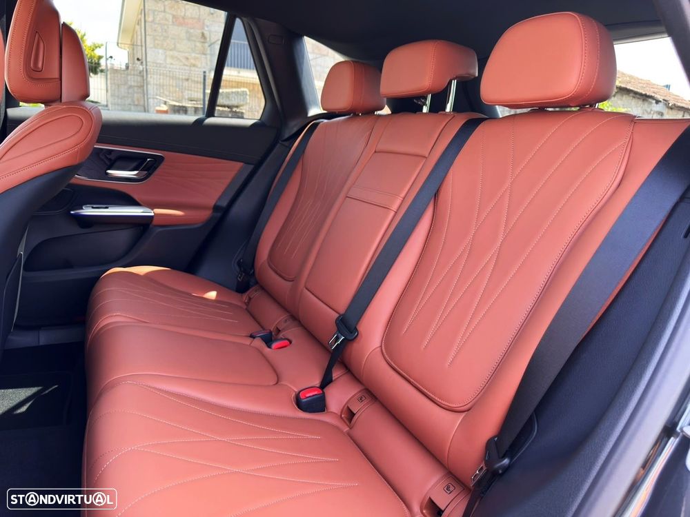 Mercedes-Benz GLC 300 de 4Matic - 17
