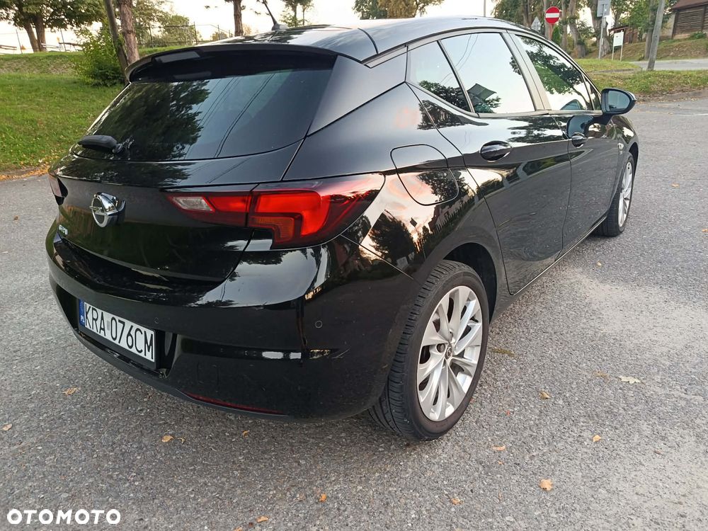 Opel Astra 1.4 T 120 Lat - 11