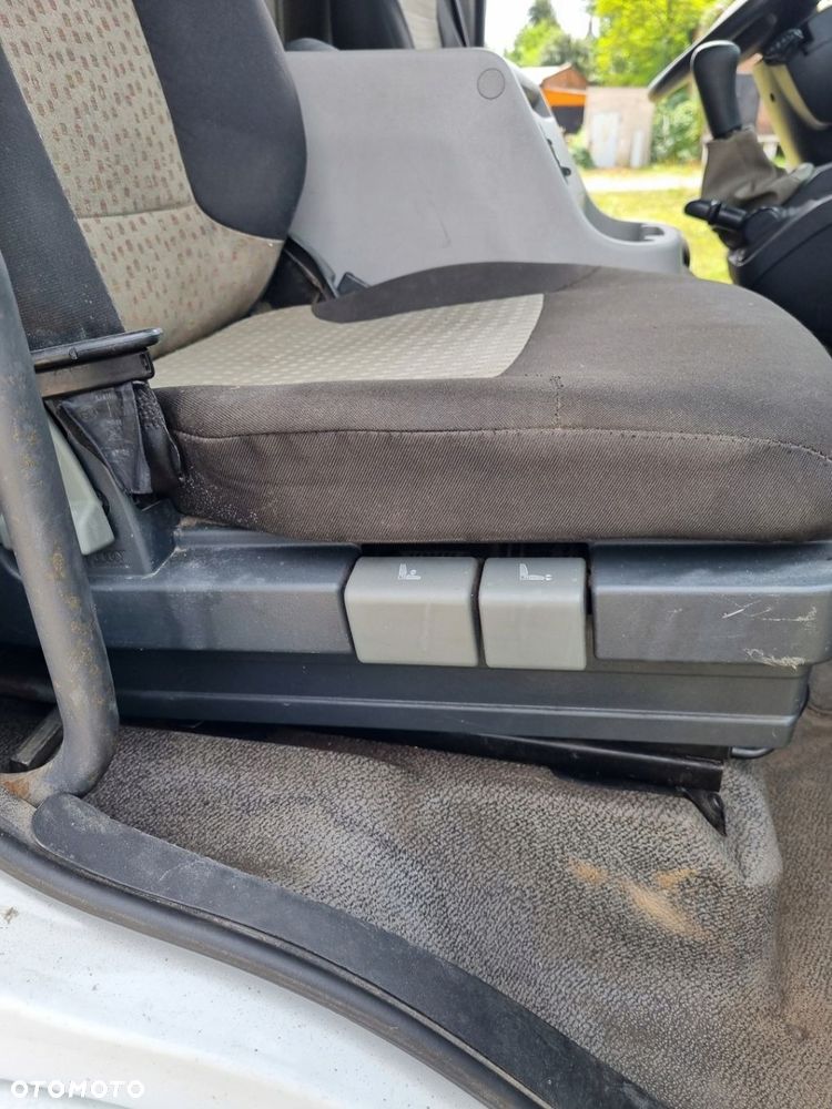 FOTEL PRAWY SIEDZIENIE PASAŻERA RENAULT MIDLUM DXI 06-14 ROK - 4