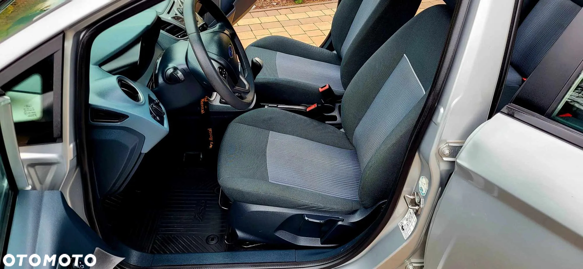 Ford Fiesta 1.25 Titanium EU5 - 11