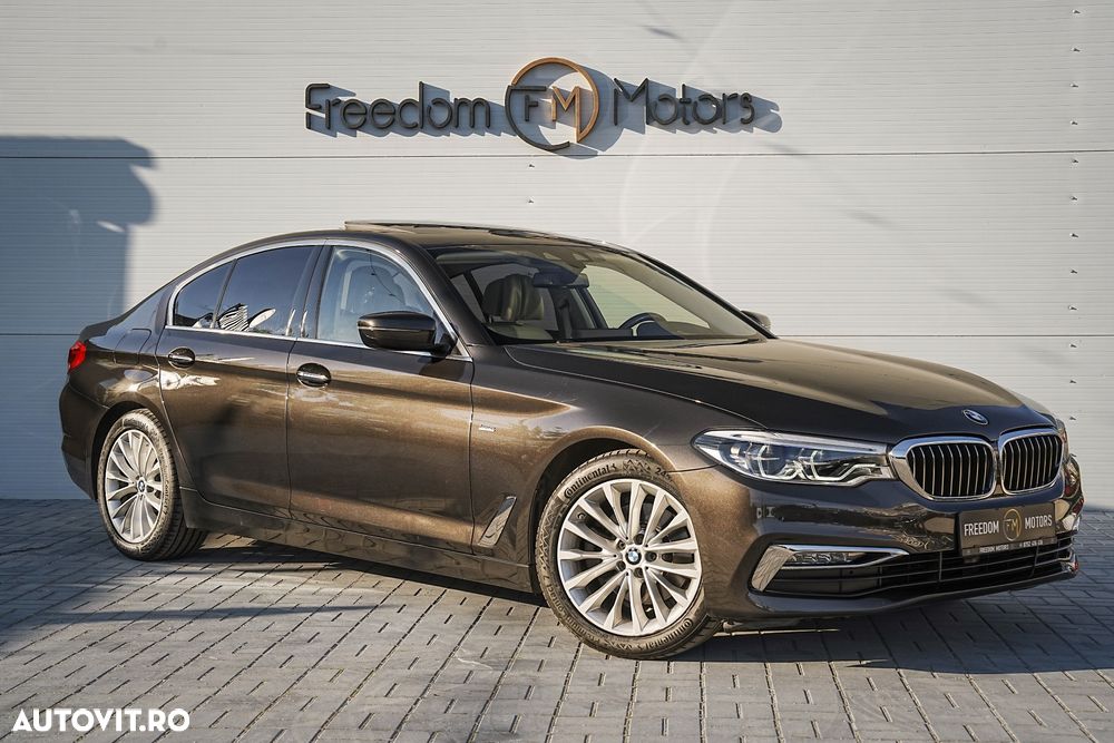 BMW Seria 5 520d Aut. Luxury Line - 7