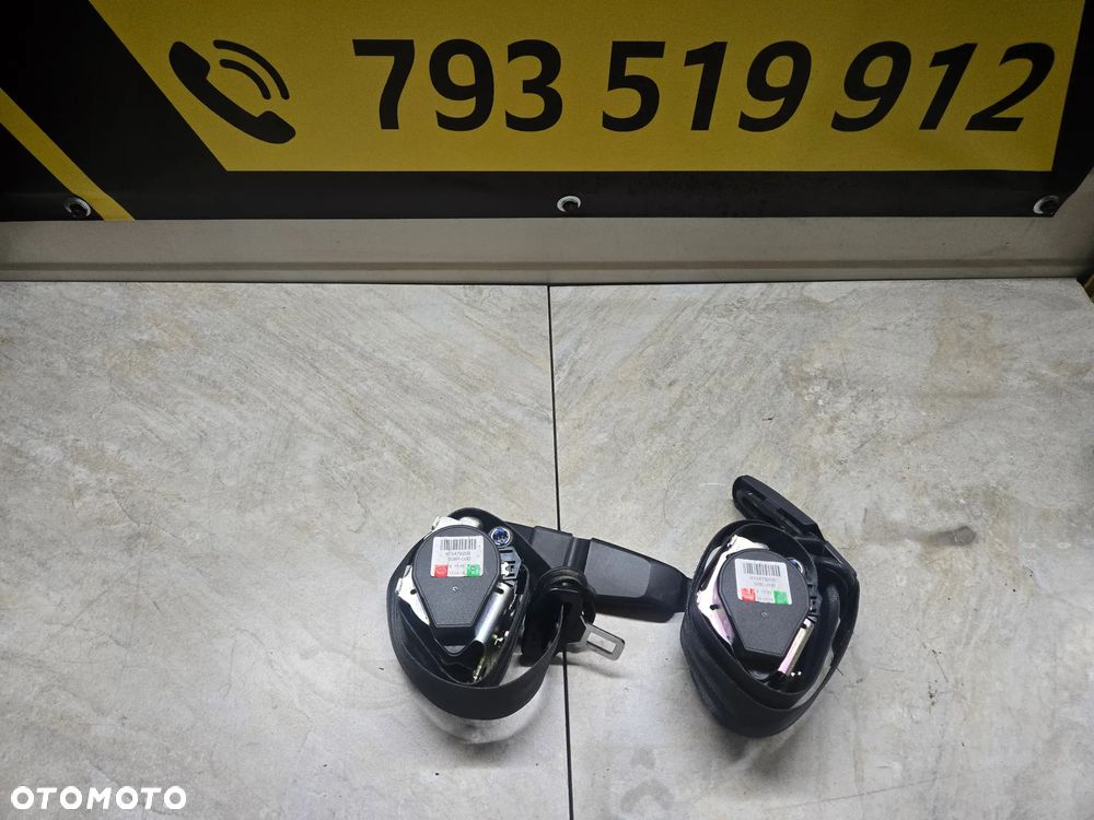 Pas prawy lewy przód skoda superb II