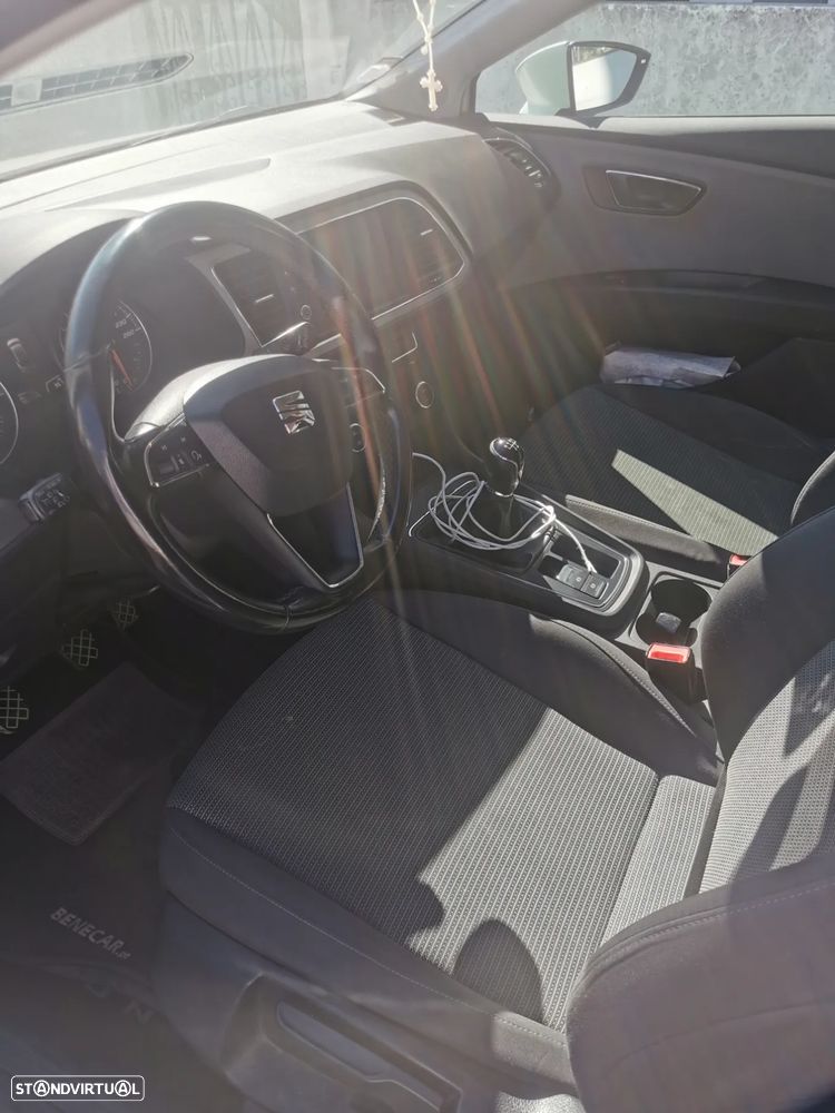 SEAT Leon 1.6 TDI Style S/S - 6