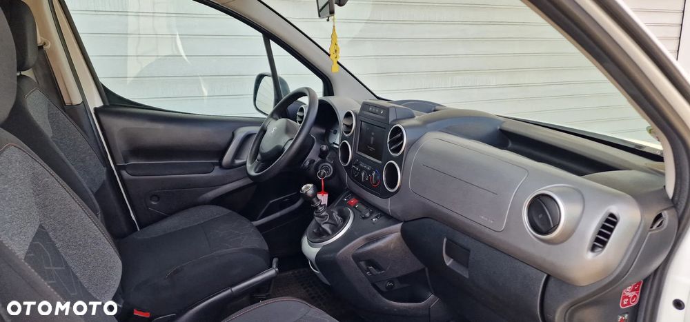 Peugeot Partner - 10