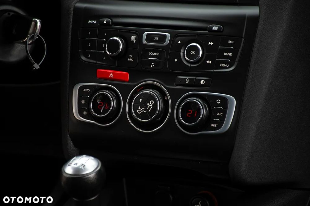 Citroën C4 VTi 120 Attraction - 21