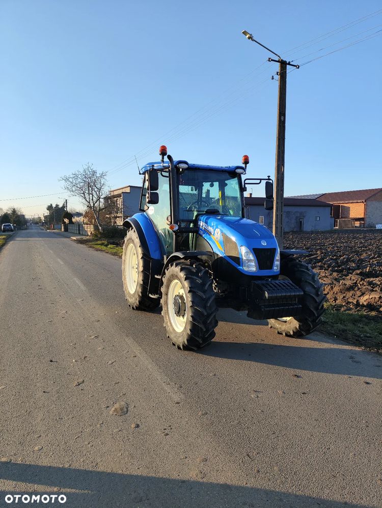 New Holland TD5.105 - 1
