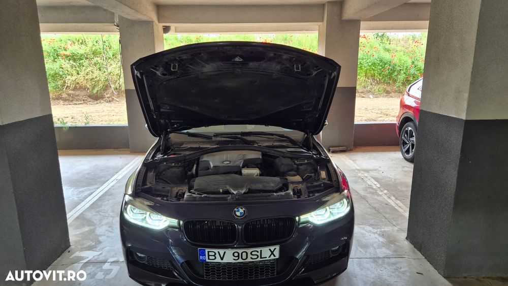 BMW Seria 3 320i xDrive Aut. M Sport - 24