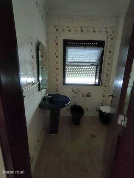 Aluga-se apartamento T2 Ovar - Grande imagem: 5/7