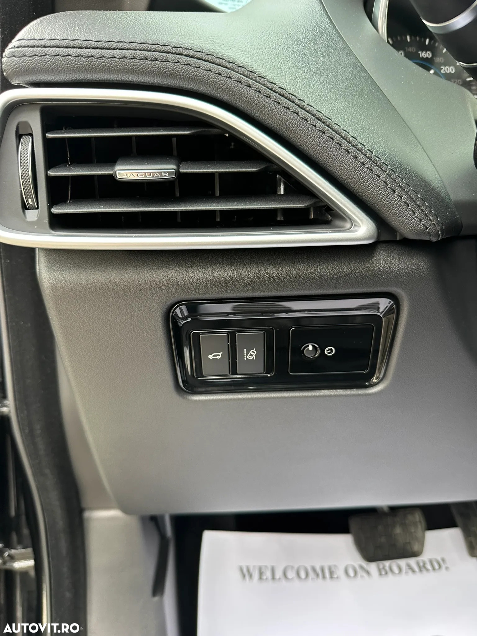 Jaguar F-Pace 20d AWD Aut. Portfolio - 25