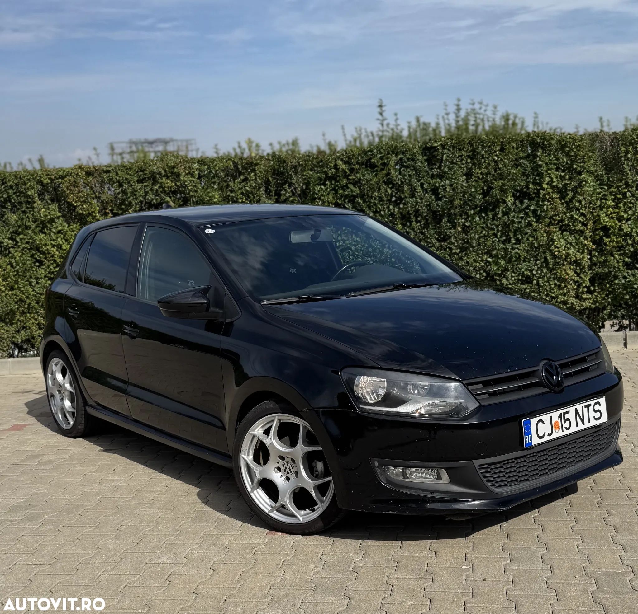 Volkswagen Polo 1.2 Trendline - 1