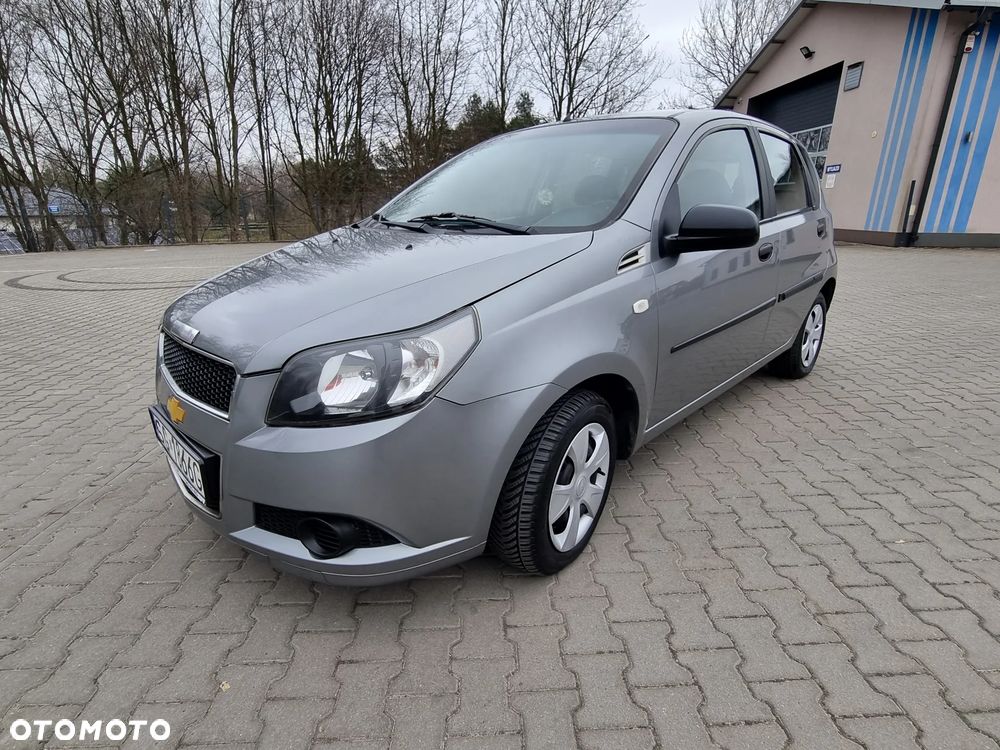 Chevrolet Aveo 1.2 16V Base / Classic - 1