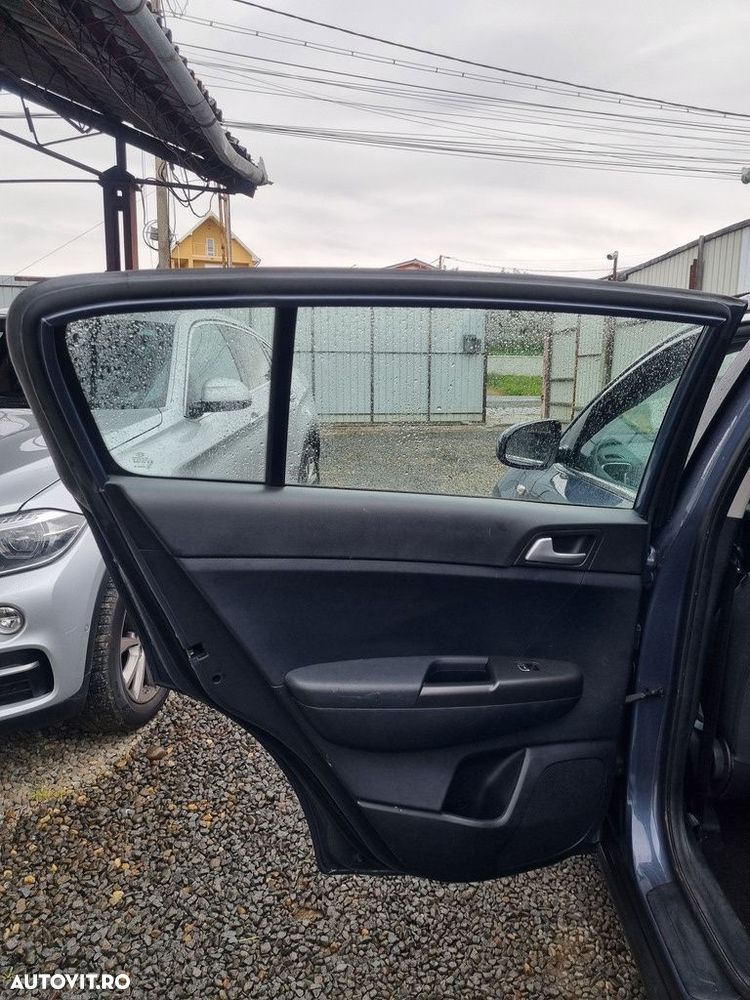 Usa Stanga Spate Kia Sportage IV 2016 - 2018 SUV 4 Usi Palnetenblau Metalizat D7 (1355) - 2