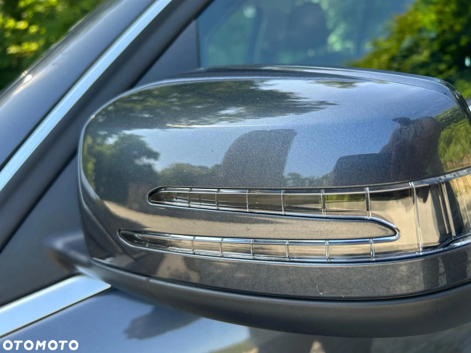 Mercedes-Benz Klasa C 180 T CGI Automatik BlueEFFICIENCY - 23