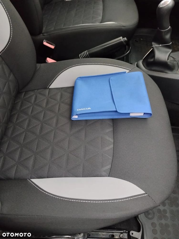 Dacia Sandero TCe 90 Celebration - 26