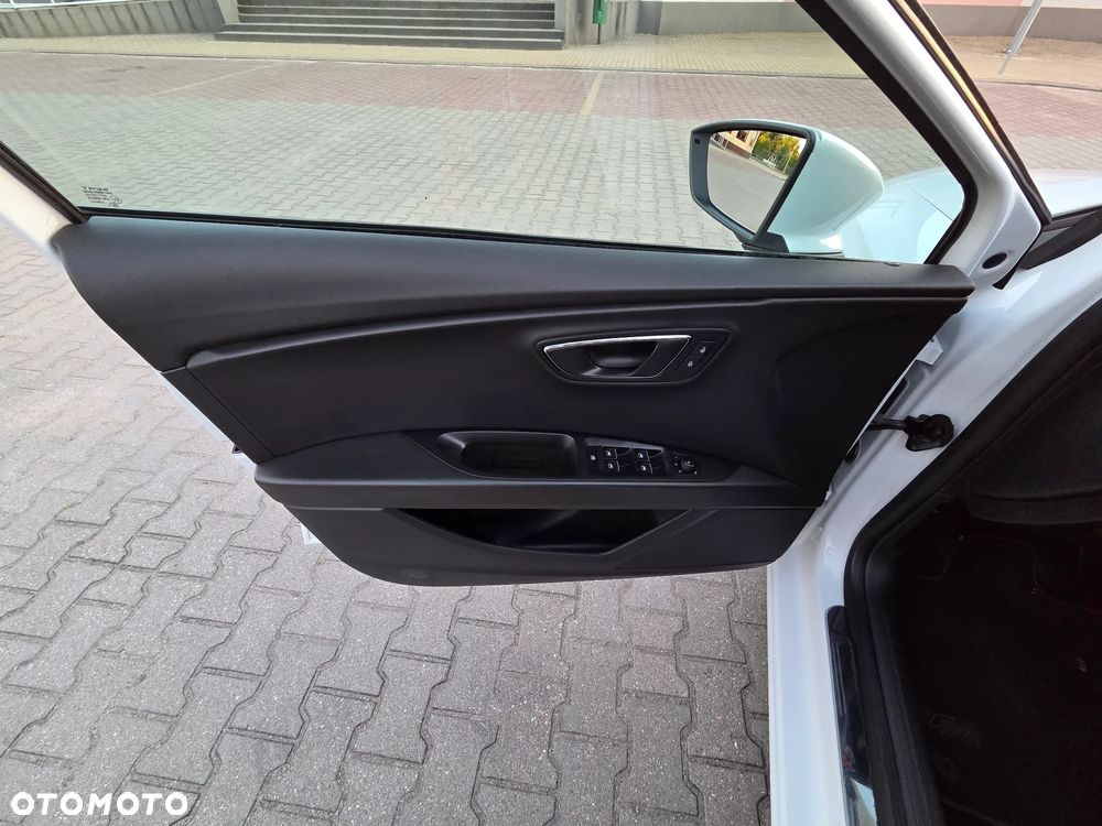 Seat Leon 2.0 TDI FR S&S DSG - 26