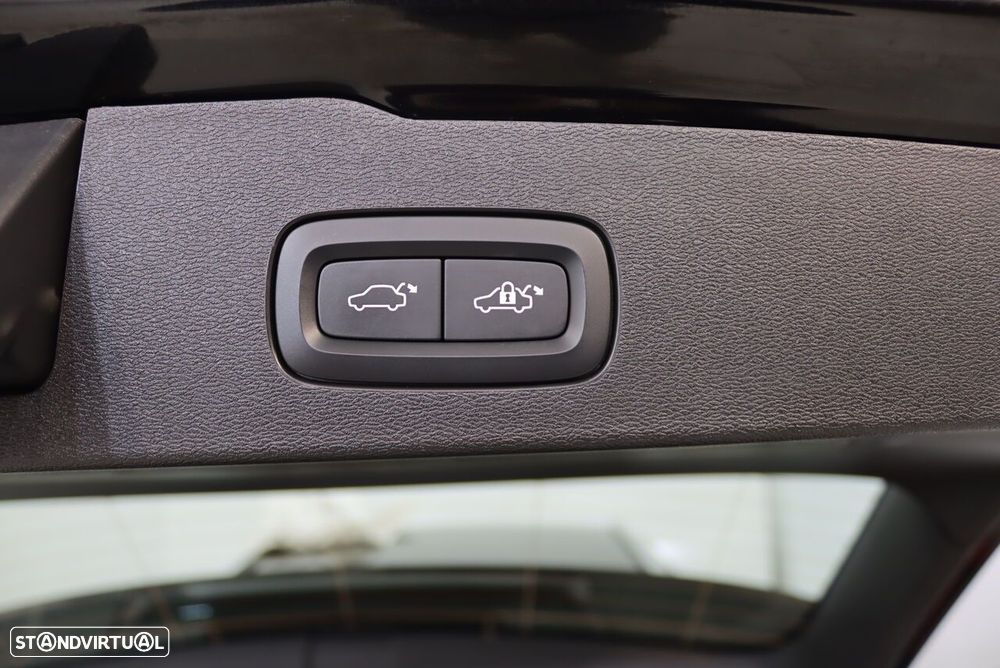 Volvo V60 2.0 T6 AWD TE Core - 16