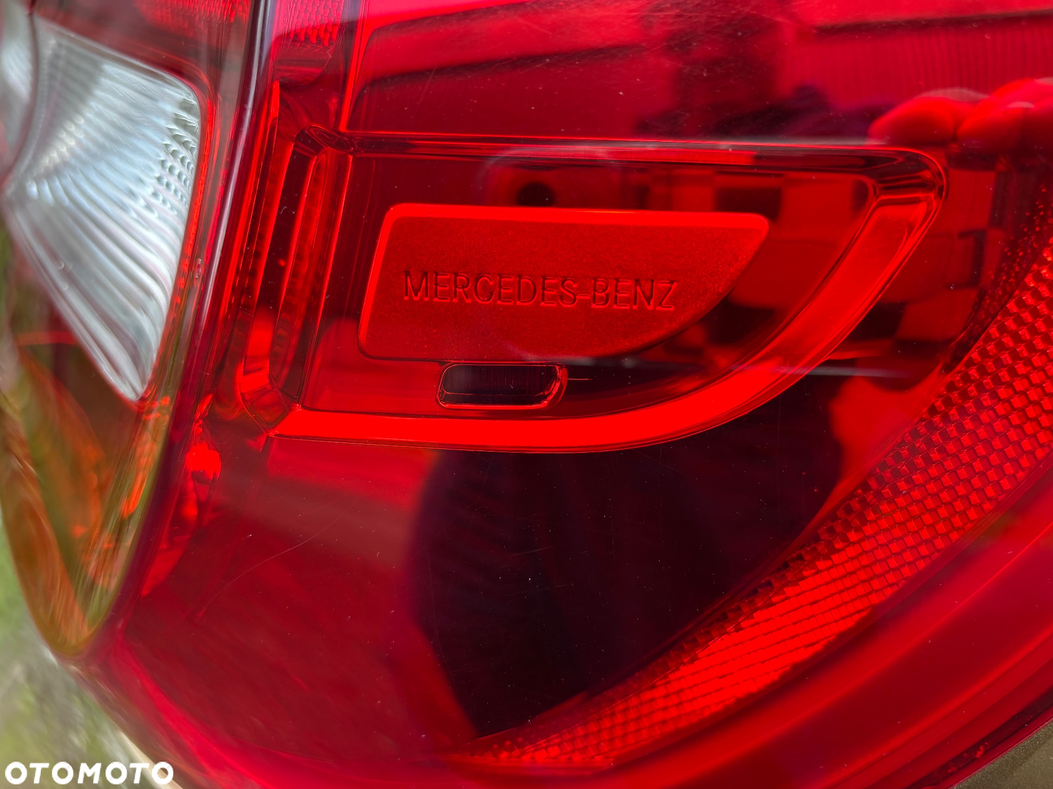 Mercedes-Benz GLA 250 4Matic 7G-DCT UrbanStyle Edition - 8