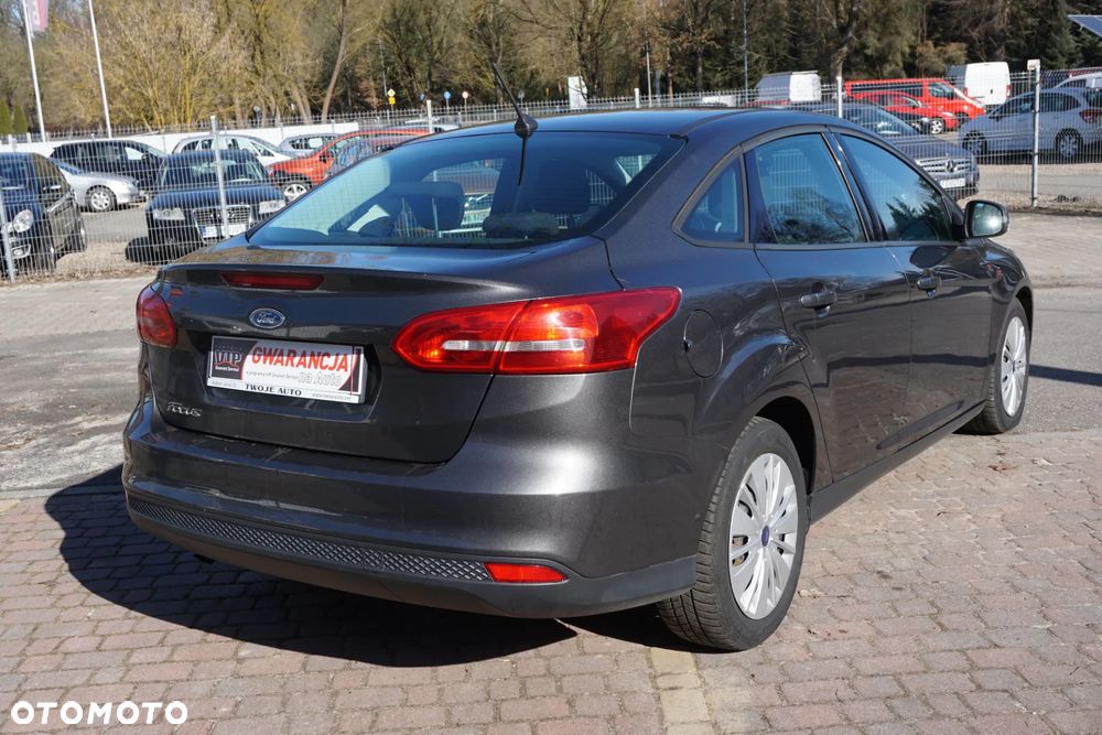 Ford Focus 1.5 TDCi Trend - 3