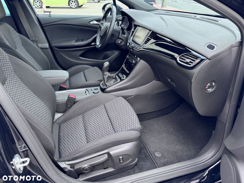Opel Astra 1.4 Turbo Dynamic - 37