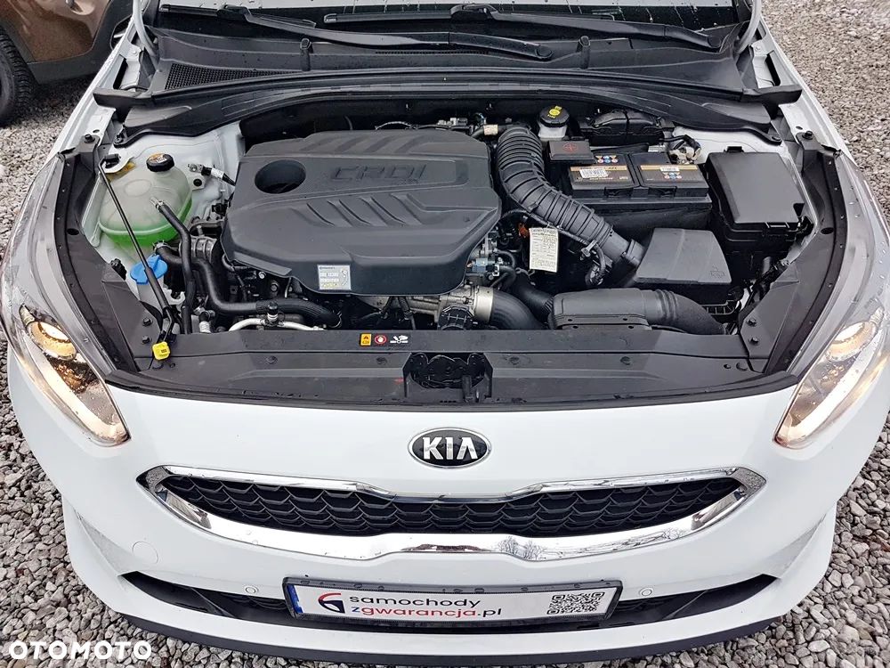 Kia Ceed 1.6 CRDi SCR M - 9