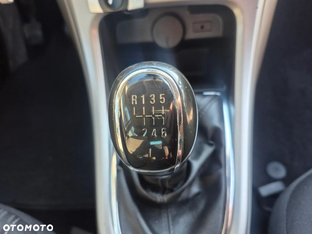 Opel Astra 1.4 Turbo - 15