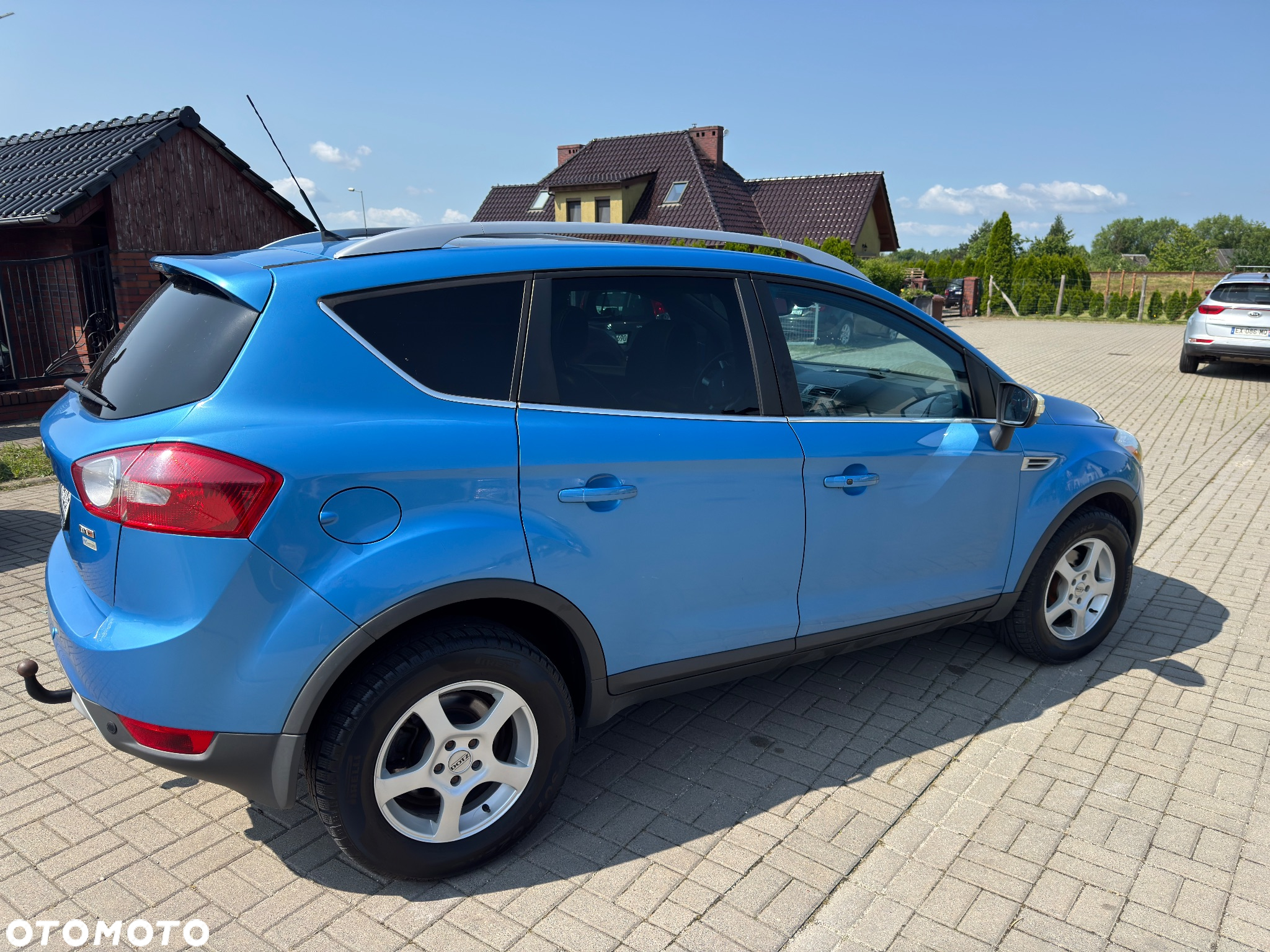 Ford Kuga 2.0 TDCi 2x4 Titanium - 7
