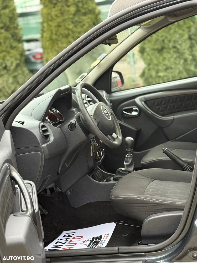 Dacia Duster 1.5 dCi 4x2 Laureate - 8