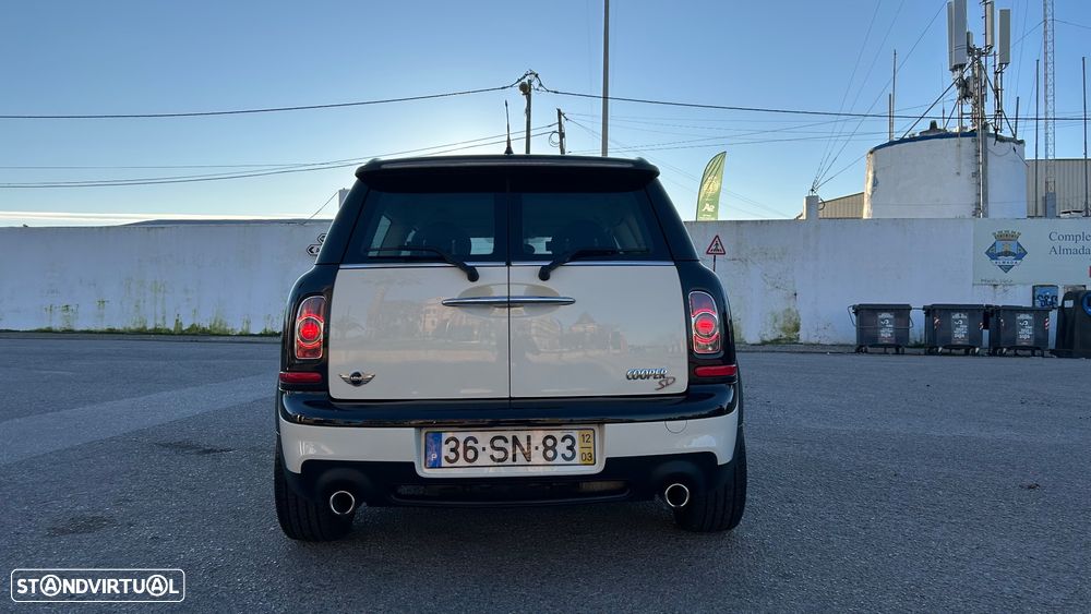 MINI Clubman Cooper SD - 26
