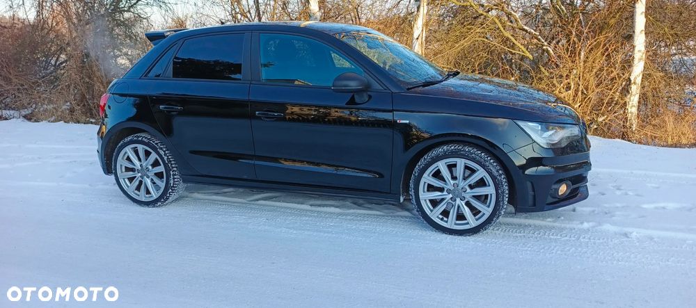 Audi A1 Sportback 1.4 TFSI S tronic S line Sportpaket - 2