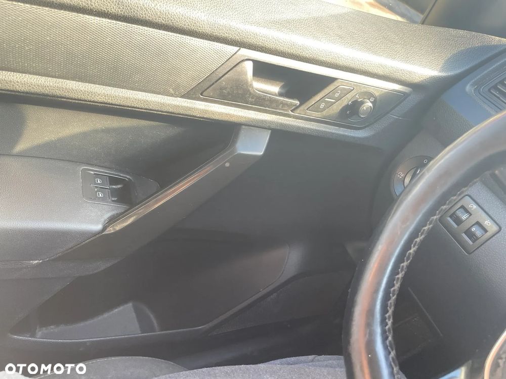 Volkswagen Caddy - 12