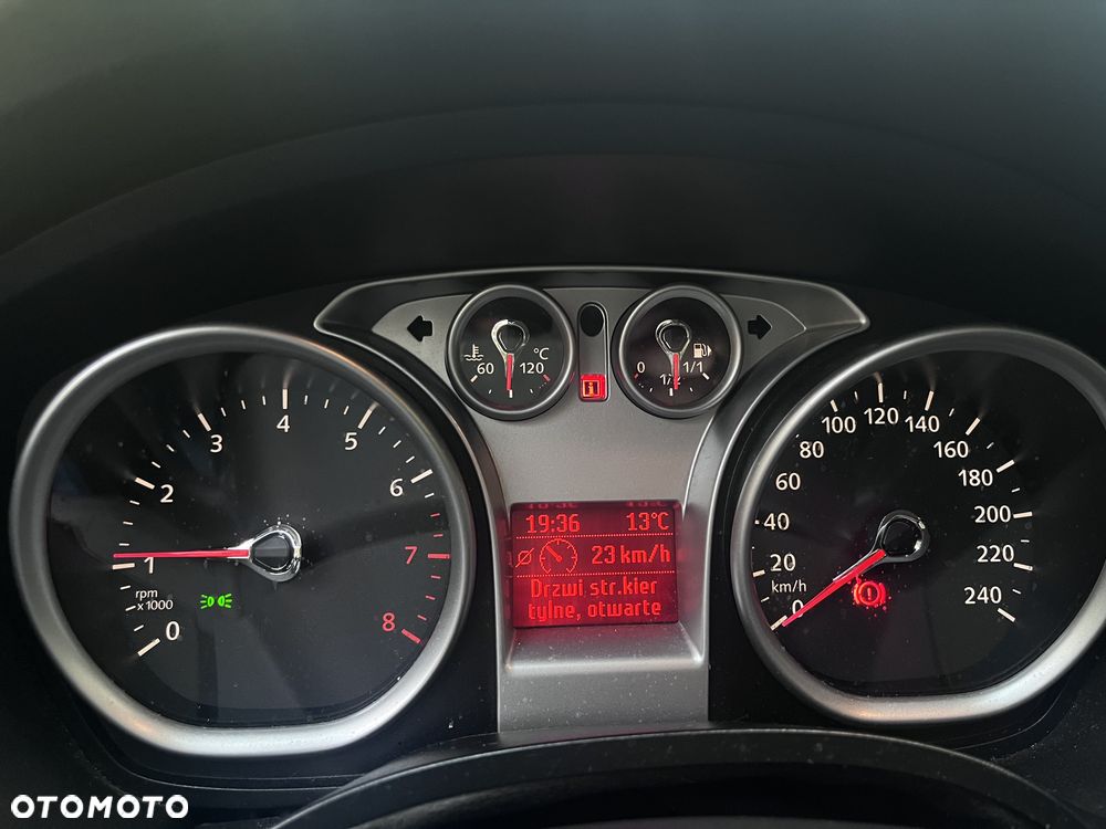 Ford Focus - 6