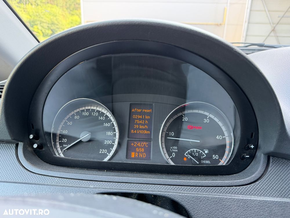 Mercedes-Benz Vito Lang Aut. Mixto - 10