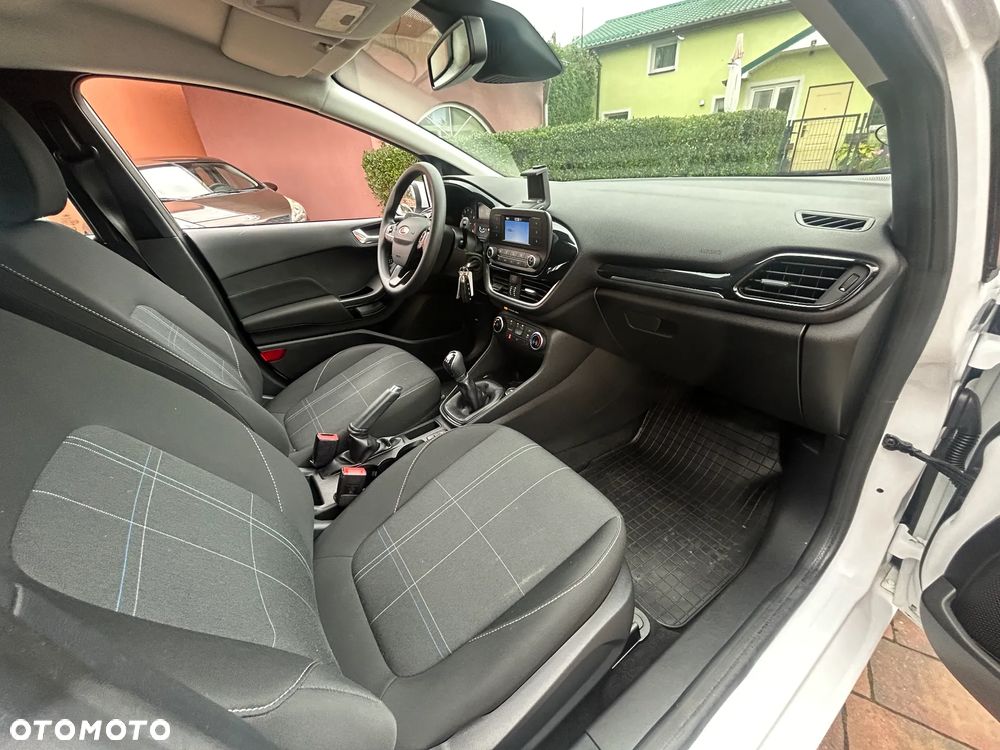 Ford Fiesta 1.1 S&S TREND - 25