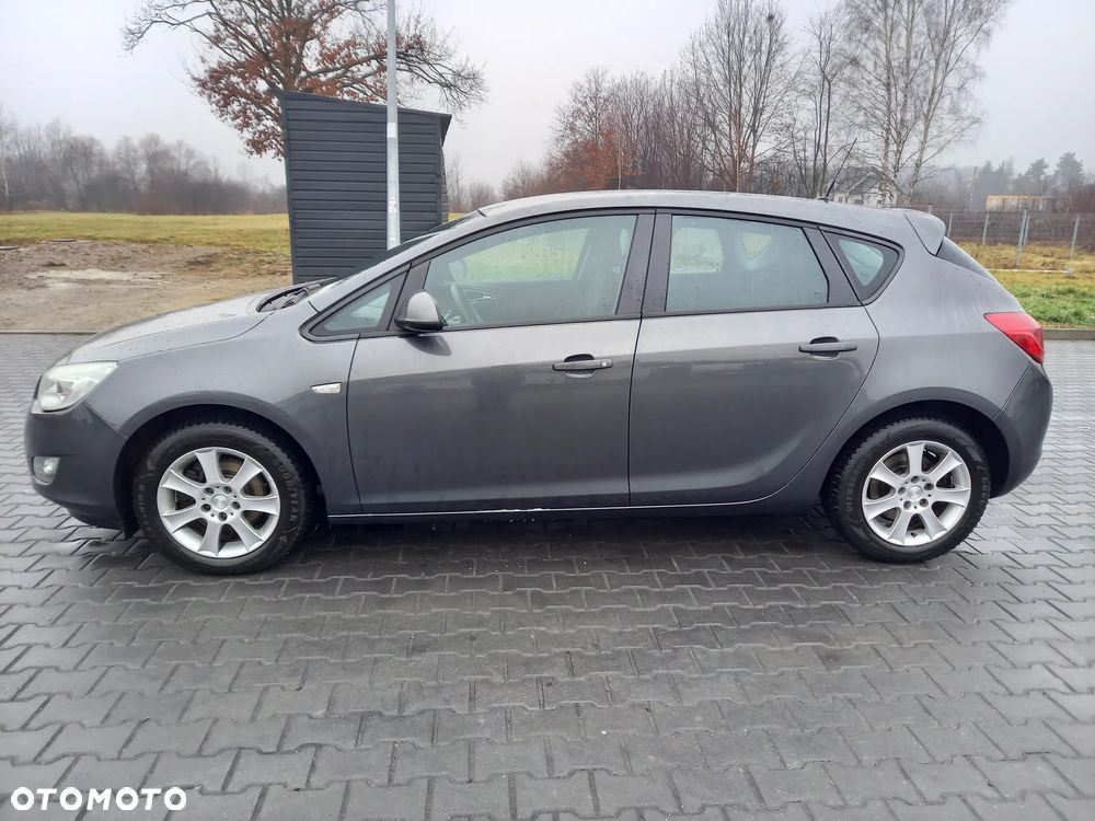 Opel Astra 1.7 CDTI DPF Design Edition - 7