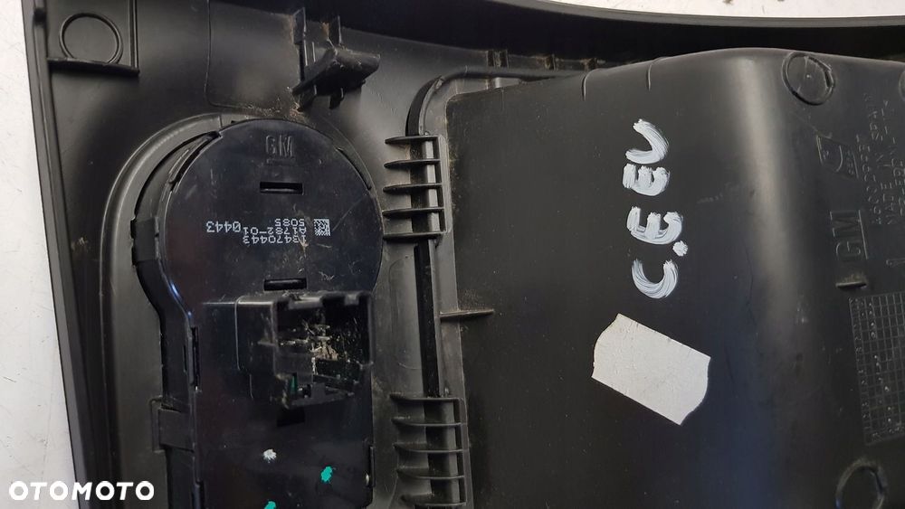 obudowa włącznik świateł Opel Corsa E - 7