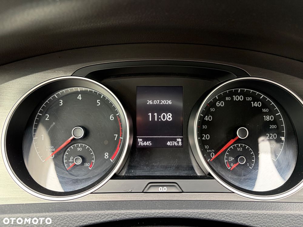 Volkswagen Golf 1.2 TSI Comfortline DSG - 17