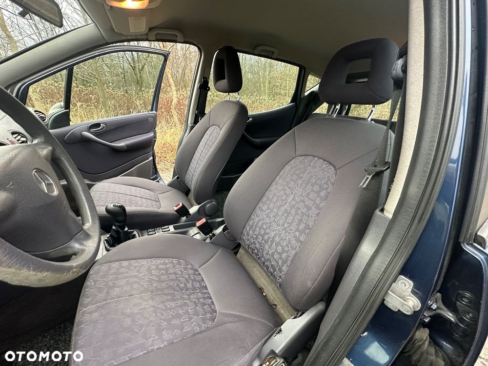 Mercedes-Benz Klasa A 160 Classic Piccadilly - 16