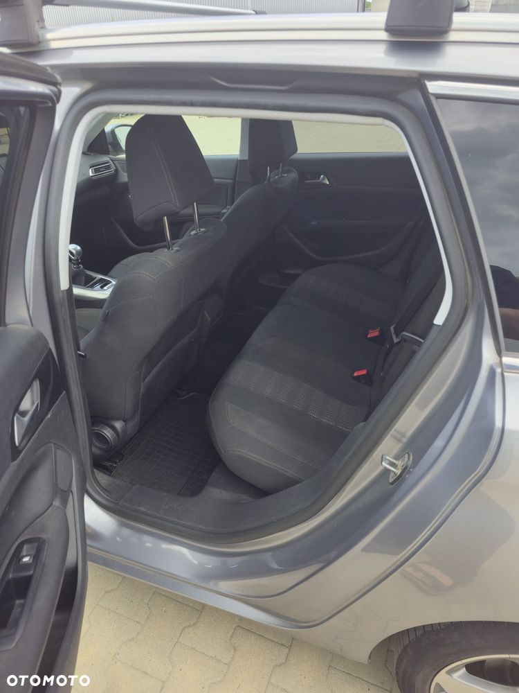 Peugeot 308 1.6 BlueHDi Allure S&S - 7