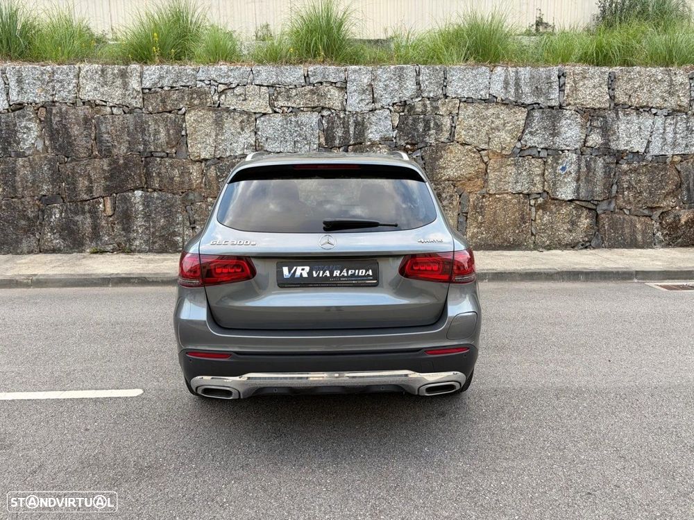 Mercedes-Benz GLC 300 e 4Matic - 6