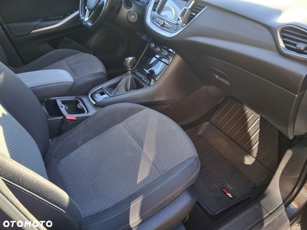 Opel Grandland X 1.2 T GPF Enjoy S&S - 13