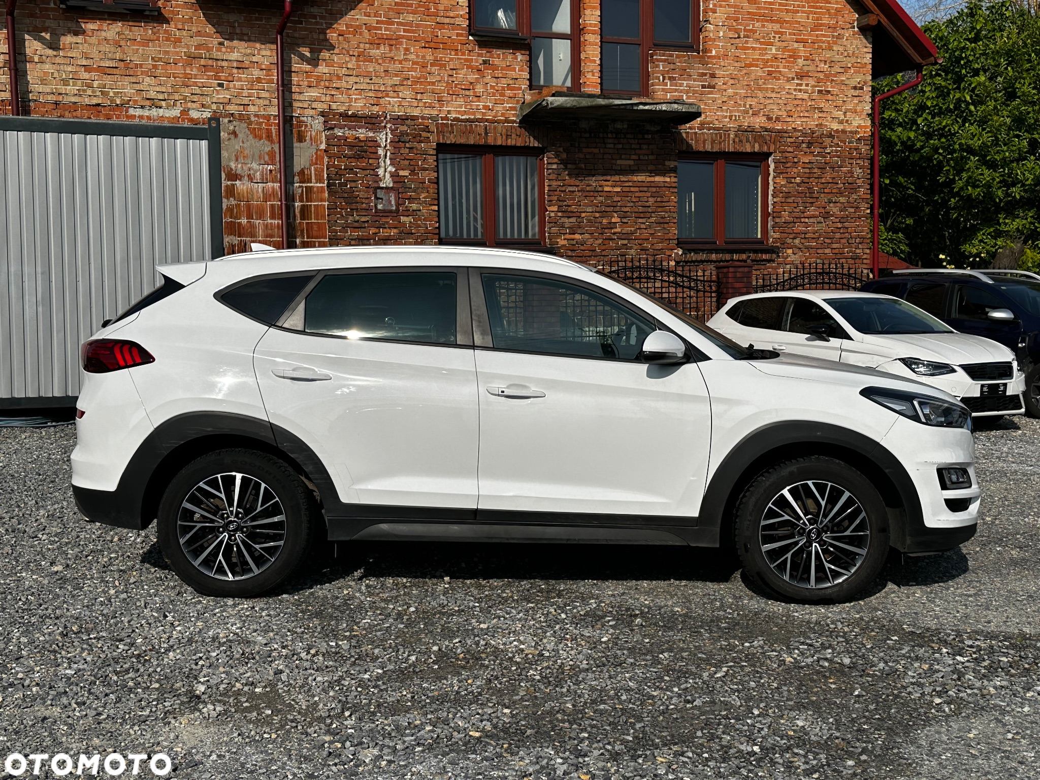 Hyundai Tucson - 16